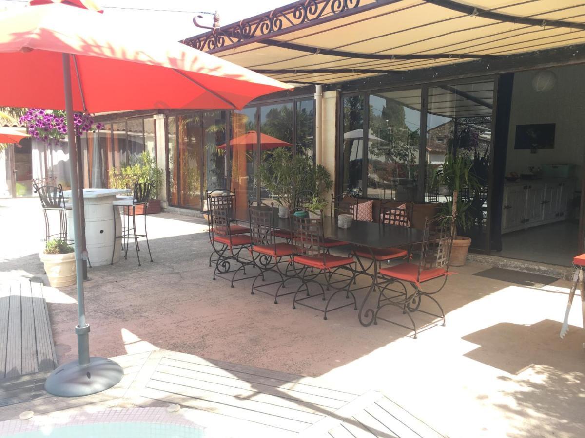Mas De La Butte Blanche Bed & Breakfast Orgon Exterior photo