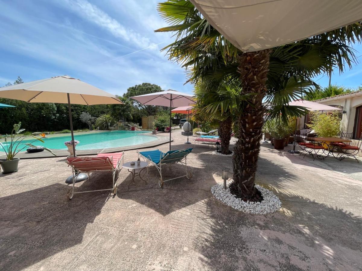 Mas De La Butte Blanche Bed & Breakfast Orgon Exterior photo